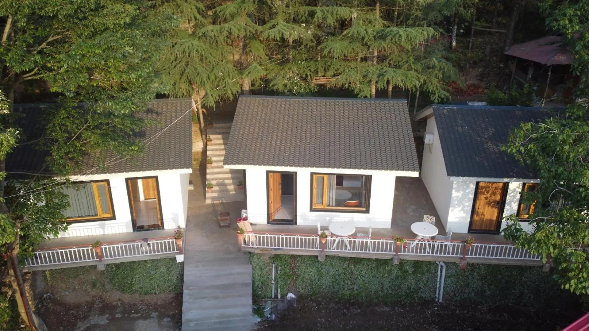 Oakwood Hamlet Resort Shimla