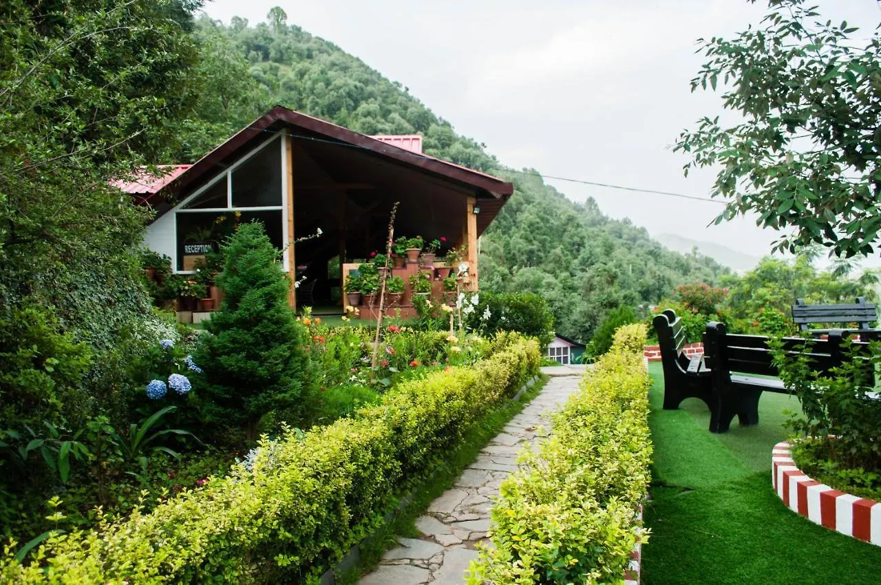 Oakwood Hamlet Resort Σίμλα 3*,