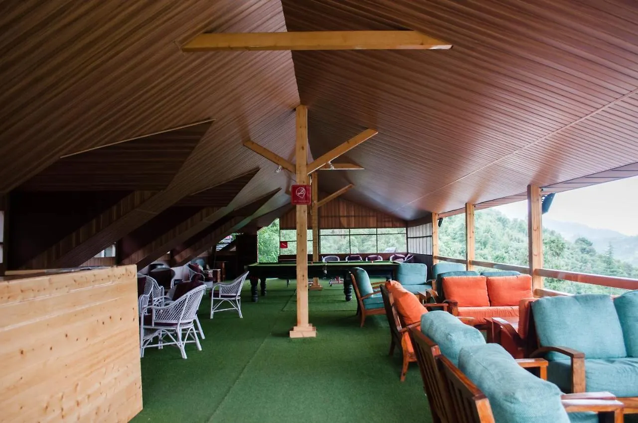 Oakwood Hamlet Resort Σίμλα